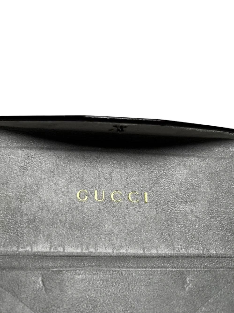 EUC GUCCI || GG- Shima Dark Brown Monogram Trifold Sunglasses Case